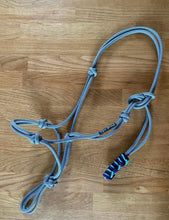 Charger l&#39;image dans la galerie, Licol semi rigide - Collection HorseMan
